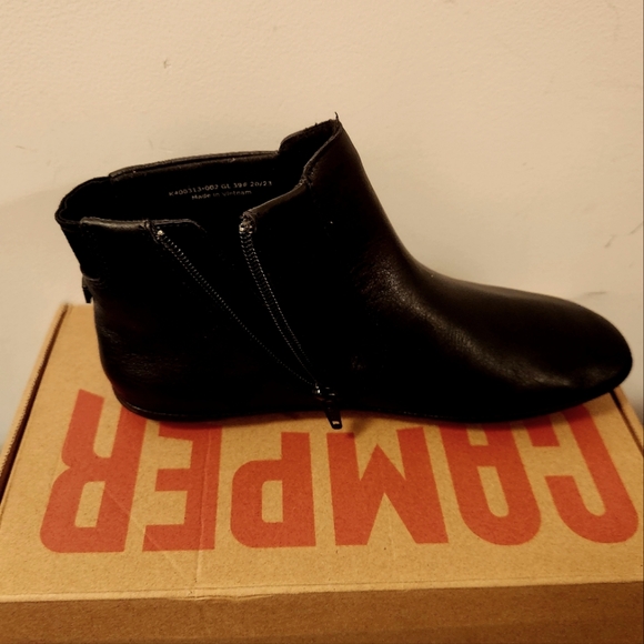 Brand new -  Camper Right Leather women's ankle Boot - 6.5 US black - Picture 3 of 8